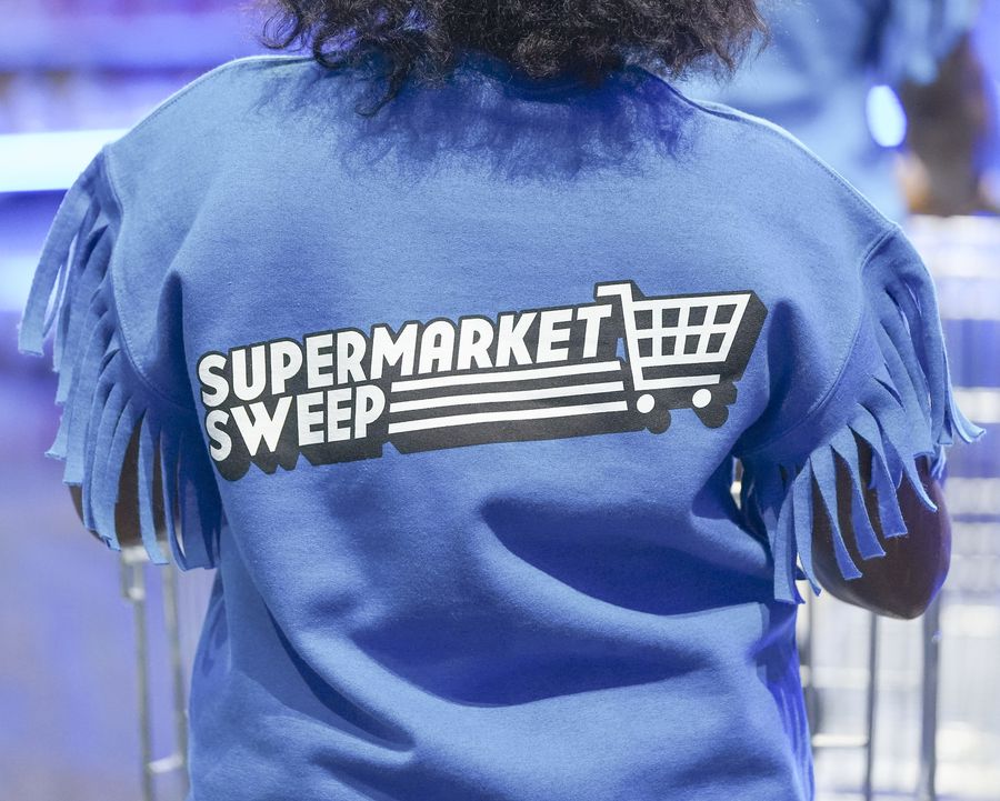 Review Supermarket Sweep (2020) BuzzerBlog